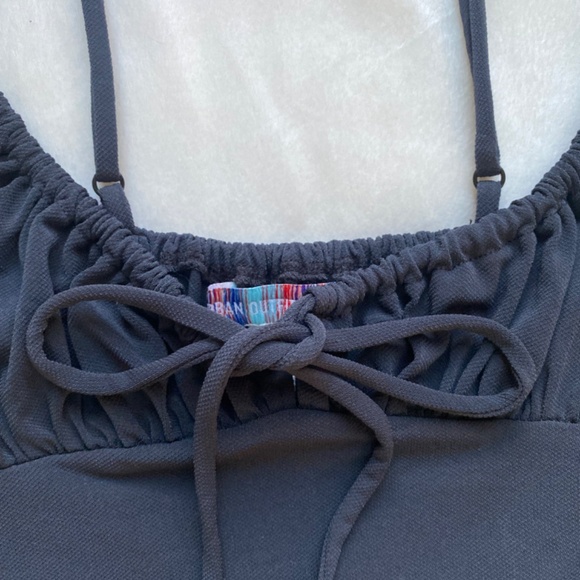 charcoal black Urban Outfitters bow tank top - Picture 2 of 5